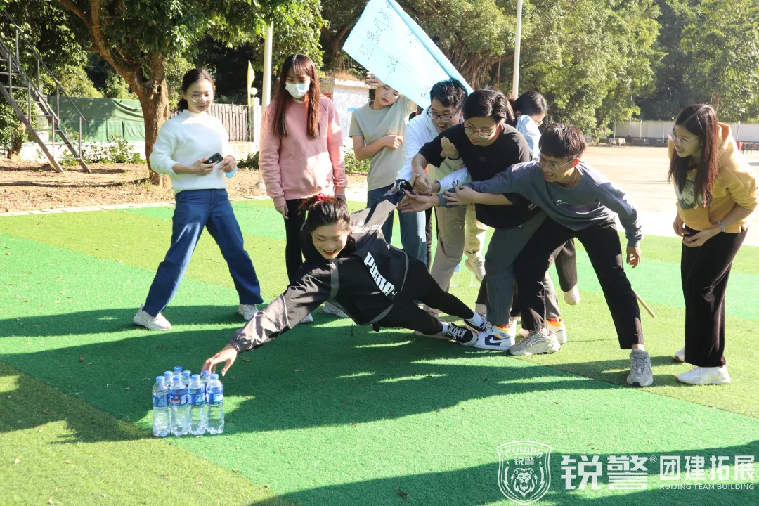 銳警團建：“學黨史 強信念 跟黨走”城(chéng)投集團2021年(nián)團幹部拓展培訓