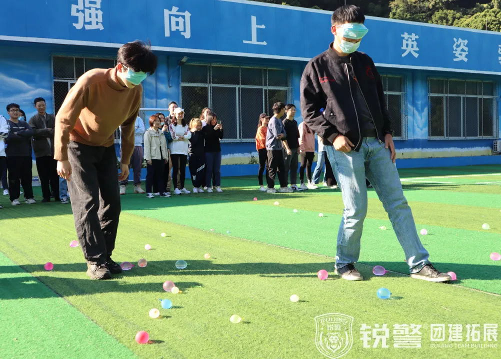 銳警團建：“學黨史 強信念 跟黨走”城(chéng)投集團2021年(nián)團幹部拓展培訓